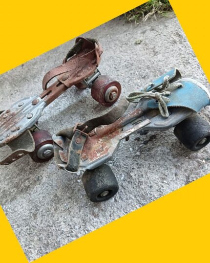 2 patines antiguos
