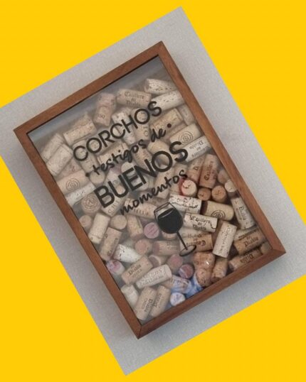Cuadro guarda corchos