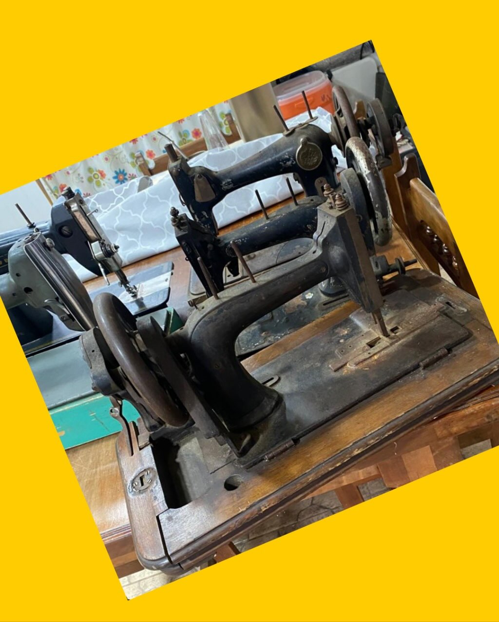 Lote de 5 máquinas de coser antiguas
