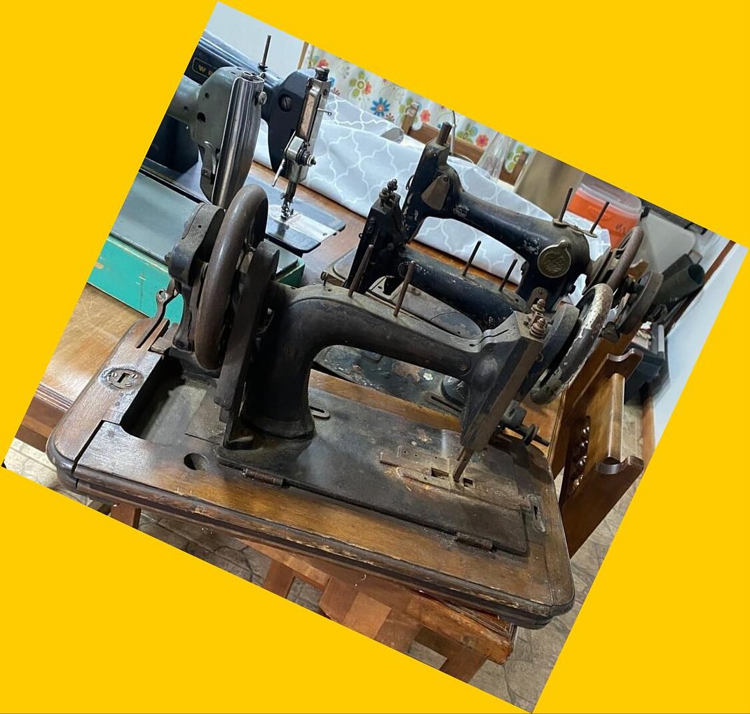 5 máquinas de coser antiguas