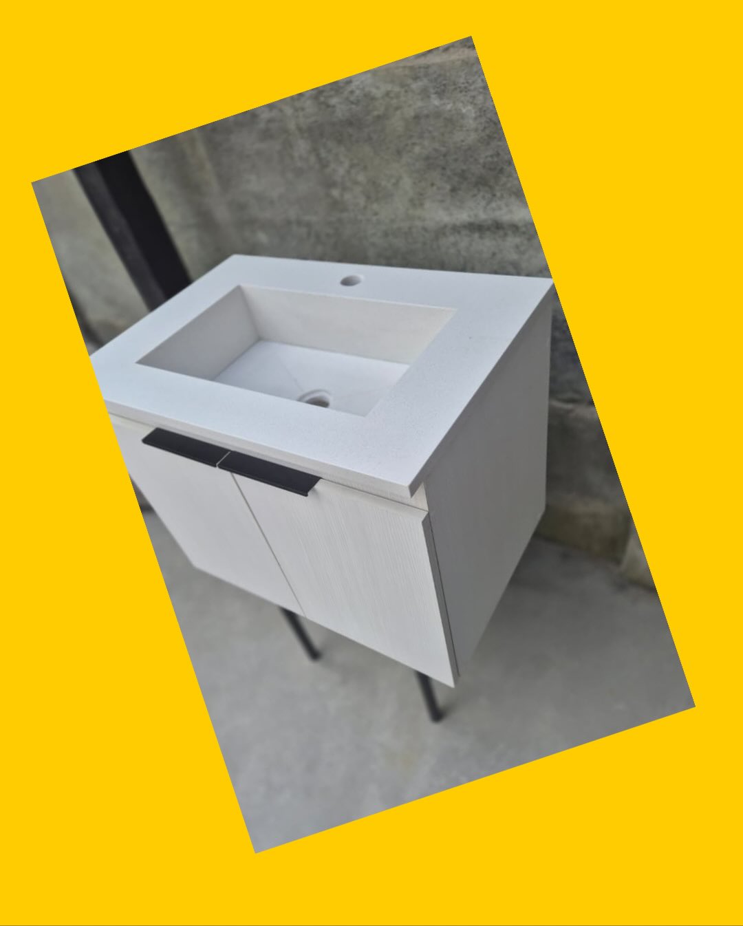 Mueble de baño flotante con cuarzo