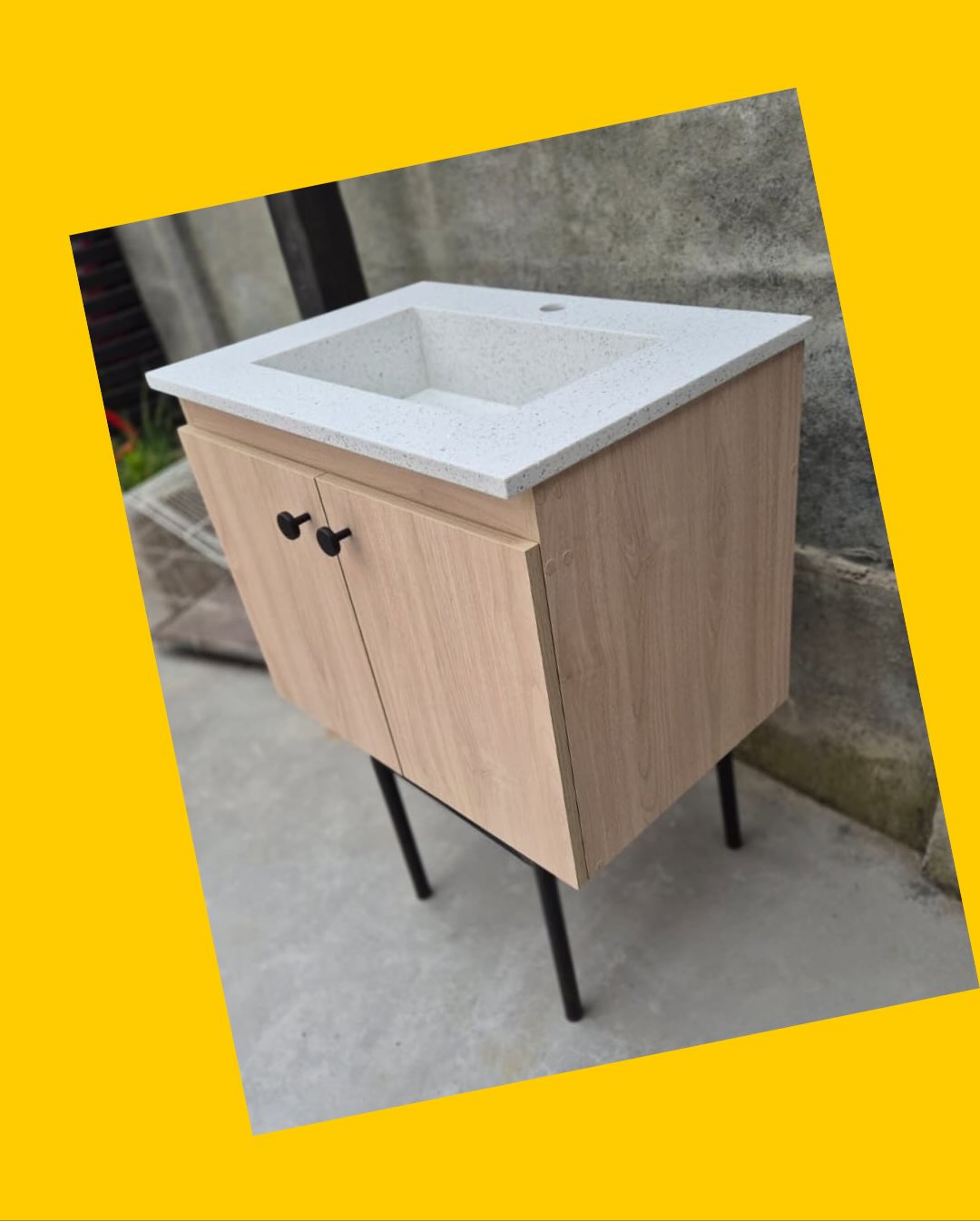 Mueble de baño flotante con cuarzo