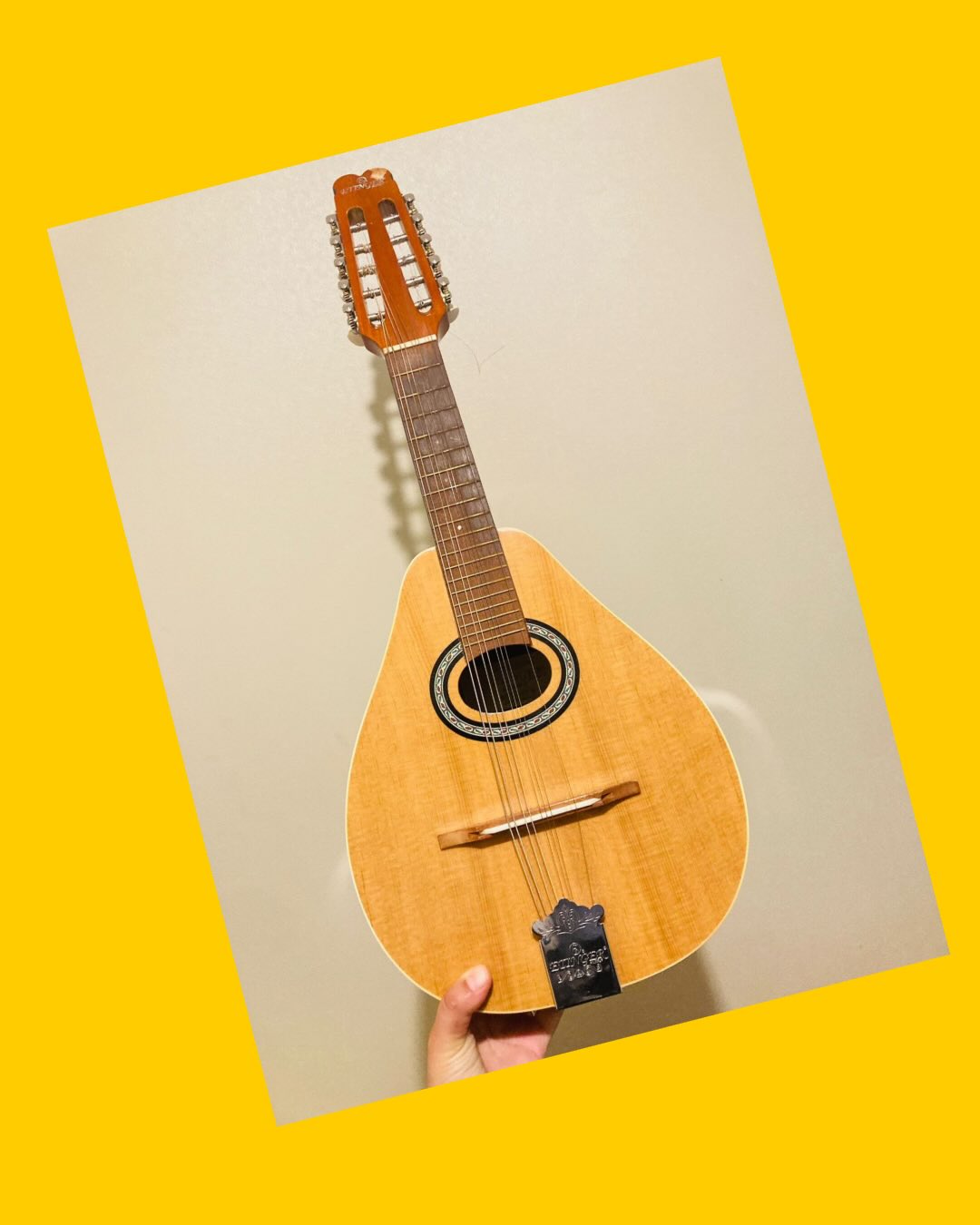 Mandolina Etinger (Austria)