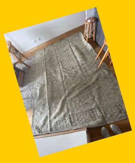 Alfombra 290 x 240 cms