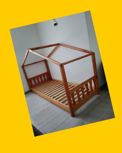 Cama de madera