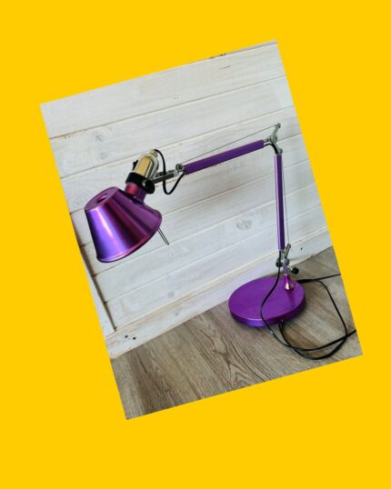 Lámpara de escritorio