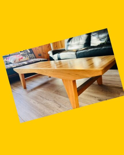 Mesa de centro de madera