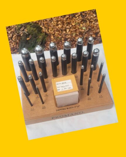 Set 24 embutidores con dado acero 2 y base de madera Promano