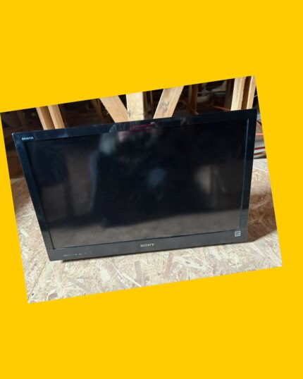 TV LCD 32, no smart con soporte para pared Sony