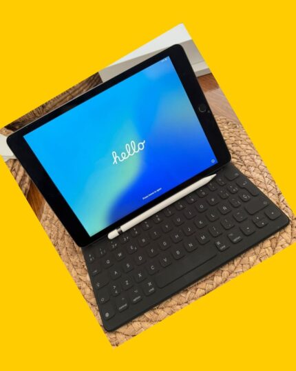 IPad + Apple keyboard + Apple Pencil 1era generación 64GB