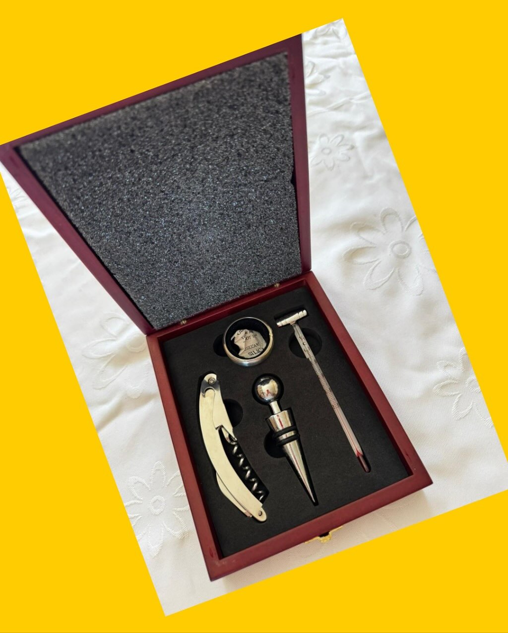 Set de vino en caja de madera