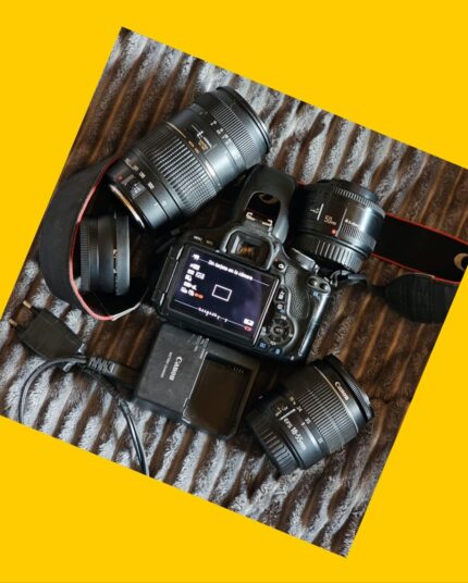 Cámara fotográfica con 3 lentes Canon