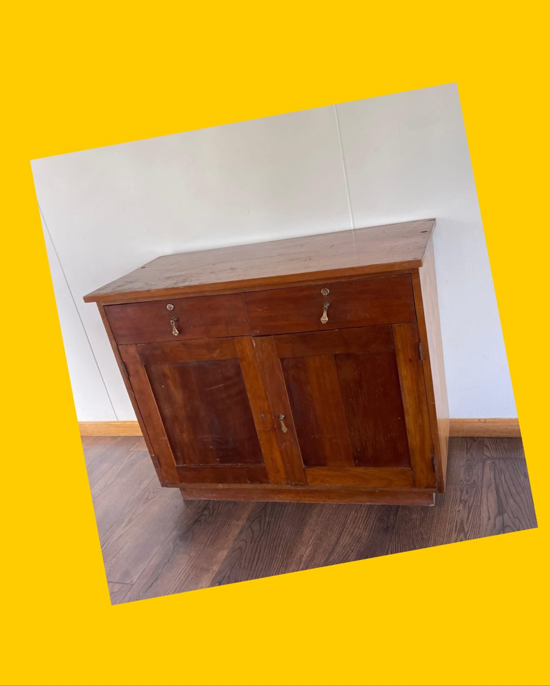 Mueble buffet antiguo