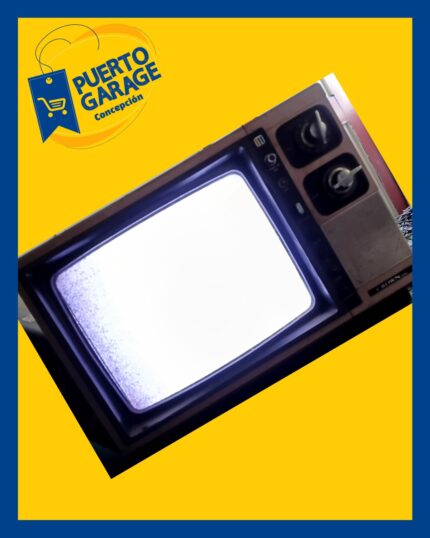 Televisor blanco y negro Crown