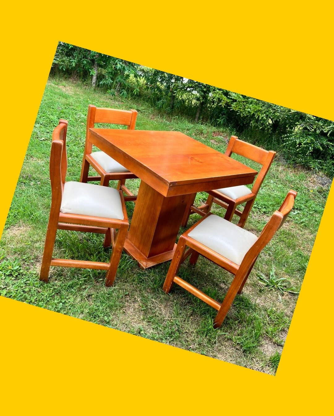 4 Set de Mesas de madera con 4 sillas