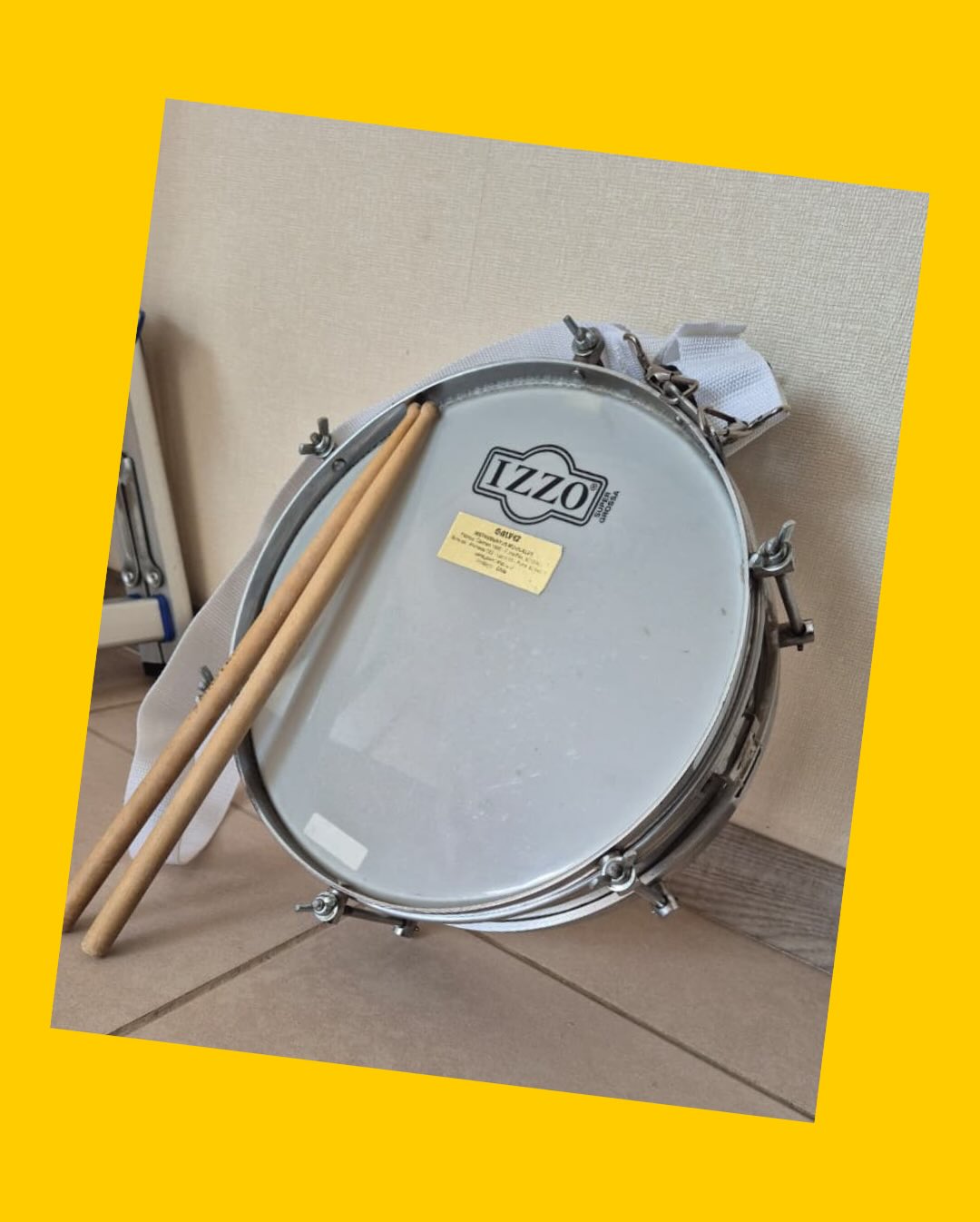 Caja de banda Izzo