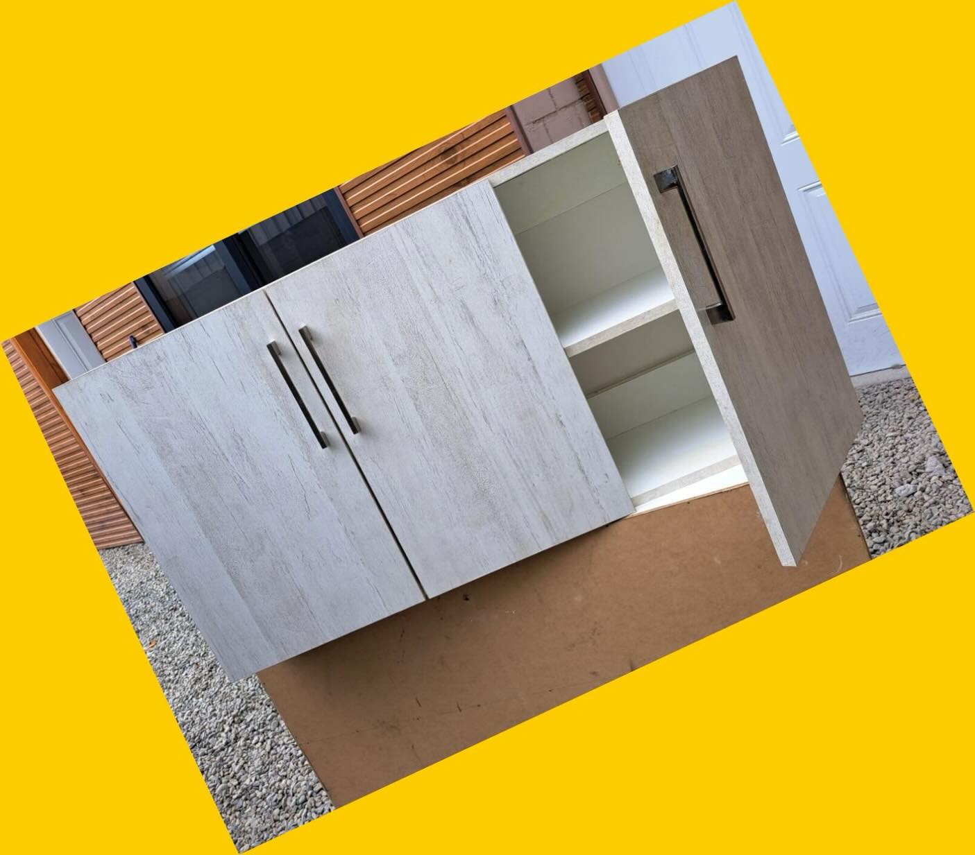 2 Muebles de cocina aéreos con 3 puertas