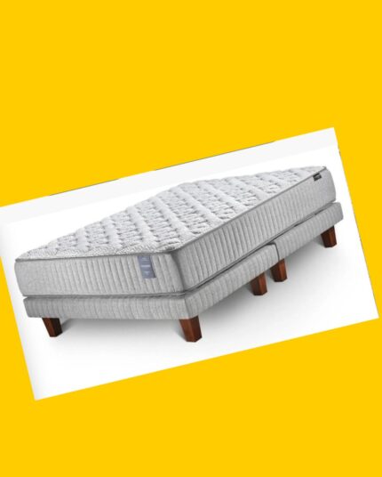 Cama europea King con ropa de cama Canon Home