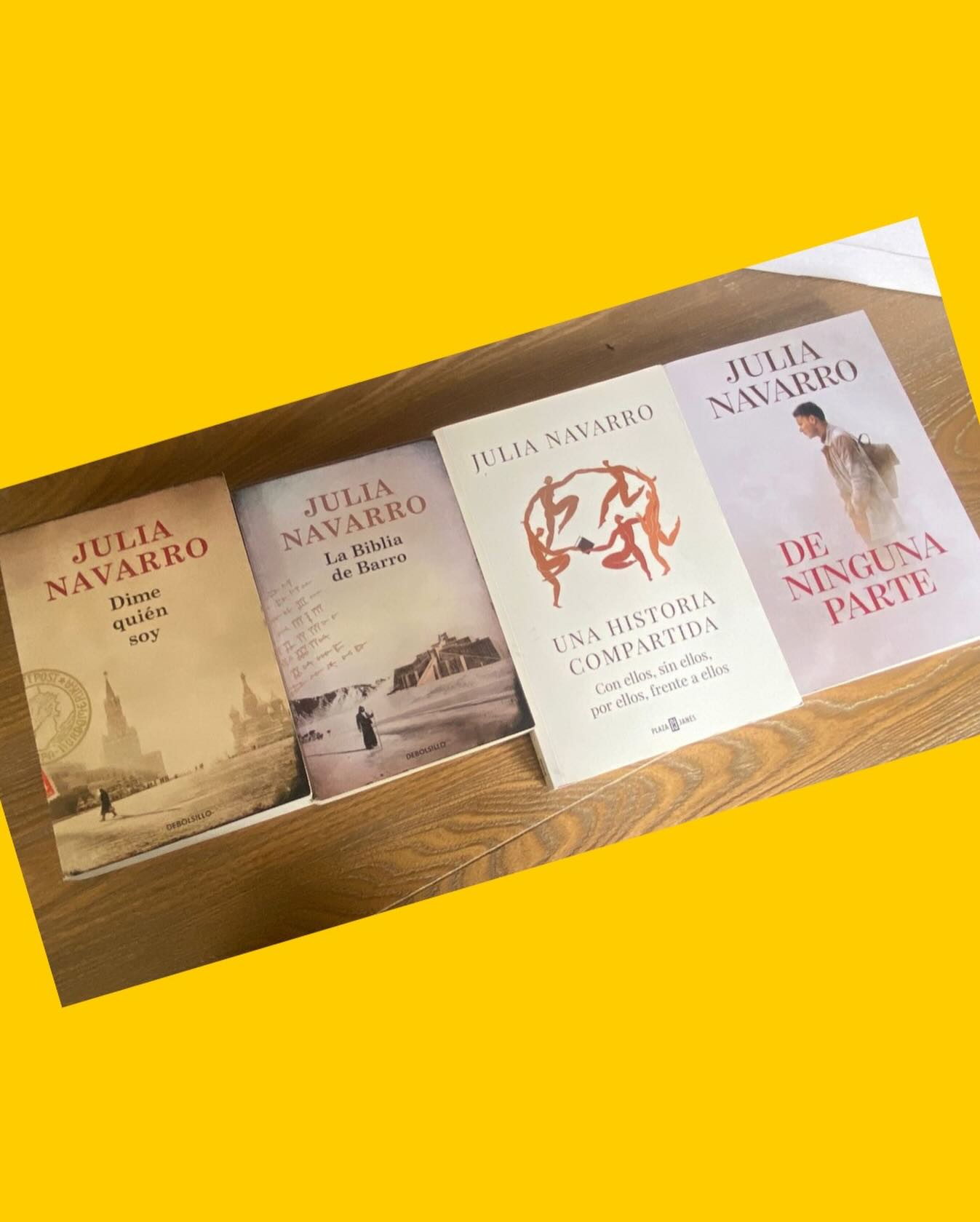 Colección Julia Navarro