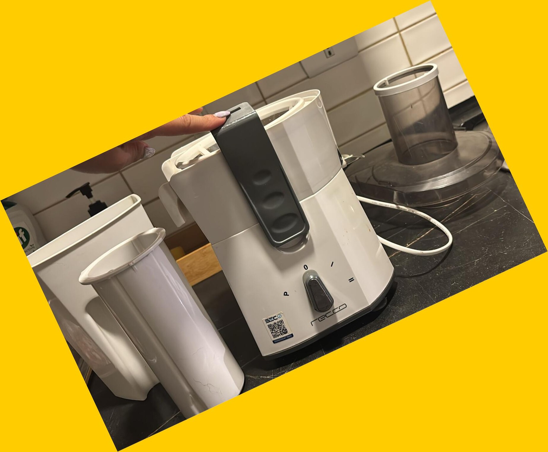 Extractor de jugos Recco