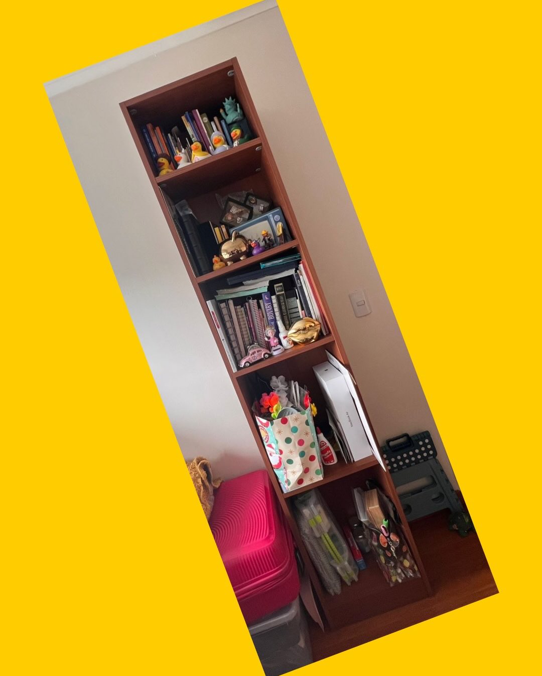 Librero con alturas ajustables