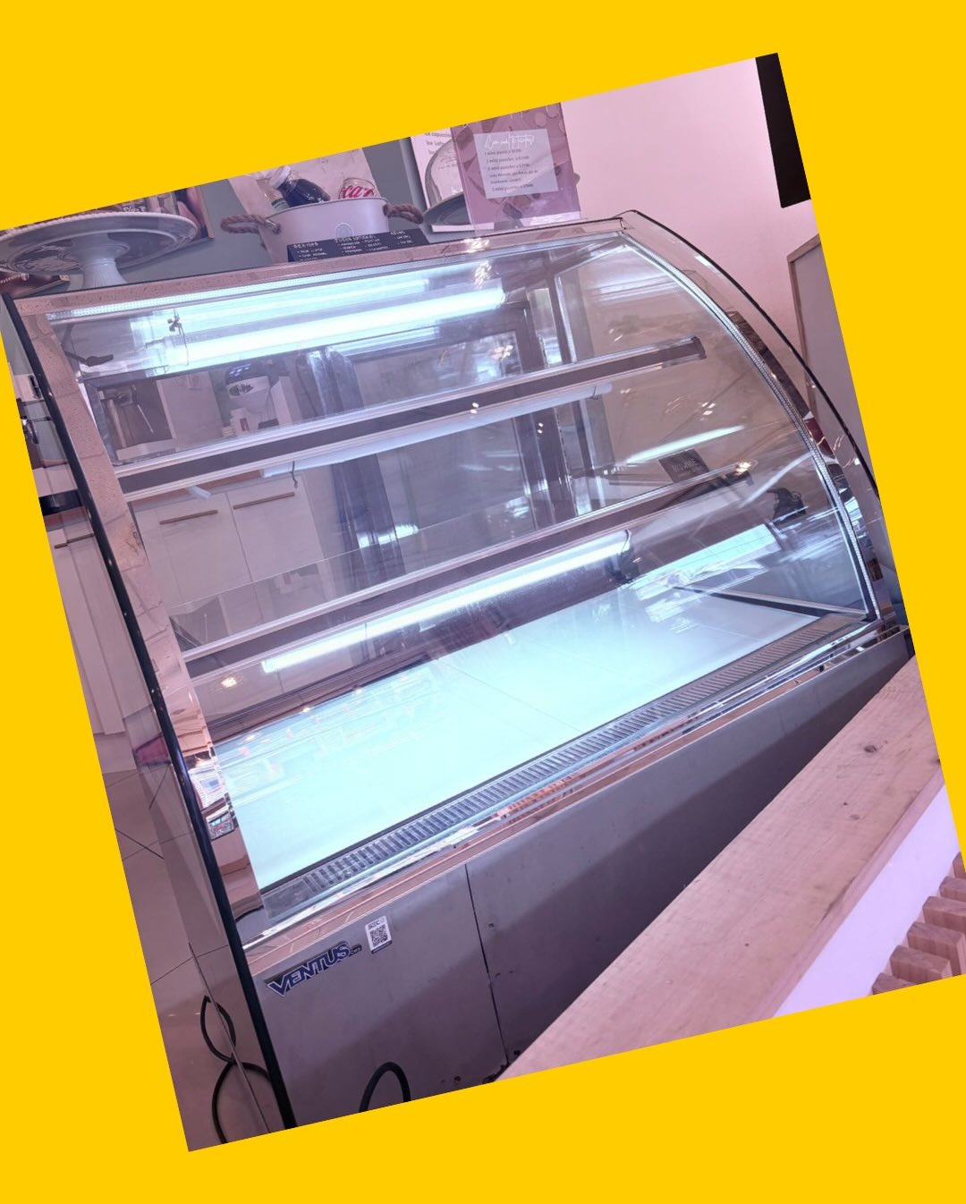 Vitrina pastelera Ventus