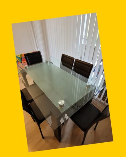 Juego de comedor con 6 sillas