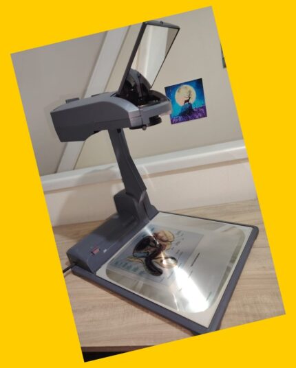 Proyector de transparencias con libro 3M