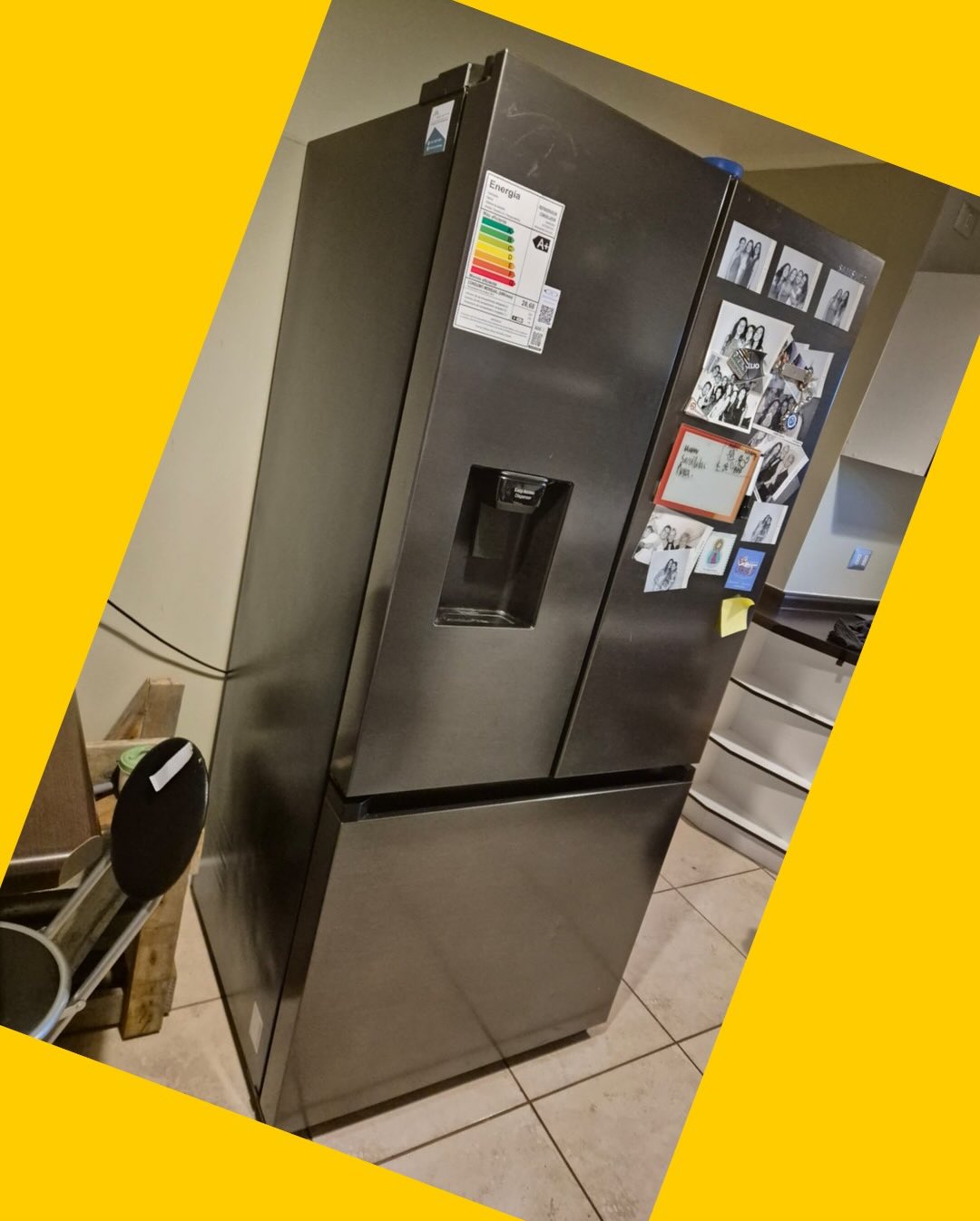 Refrigerador French Door con dispensador de agua Samsung