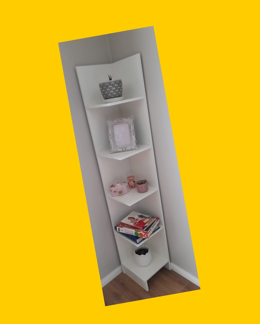 2 muebles esquineros