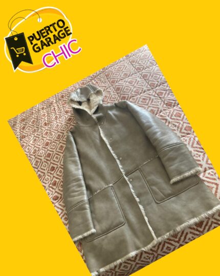 Chaquetón eco cuero con chiporro Zara