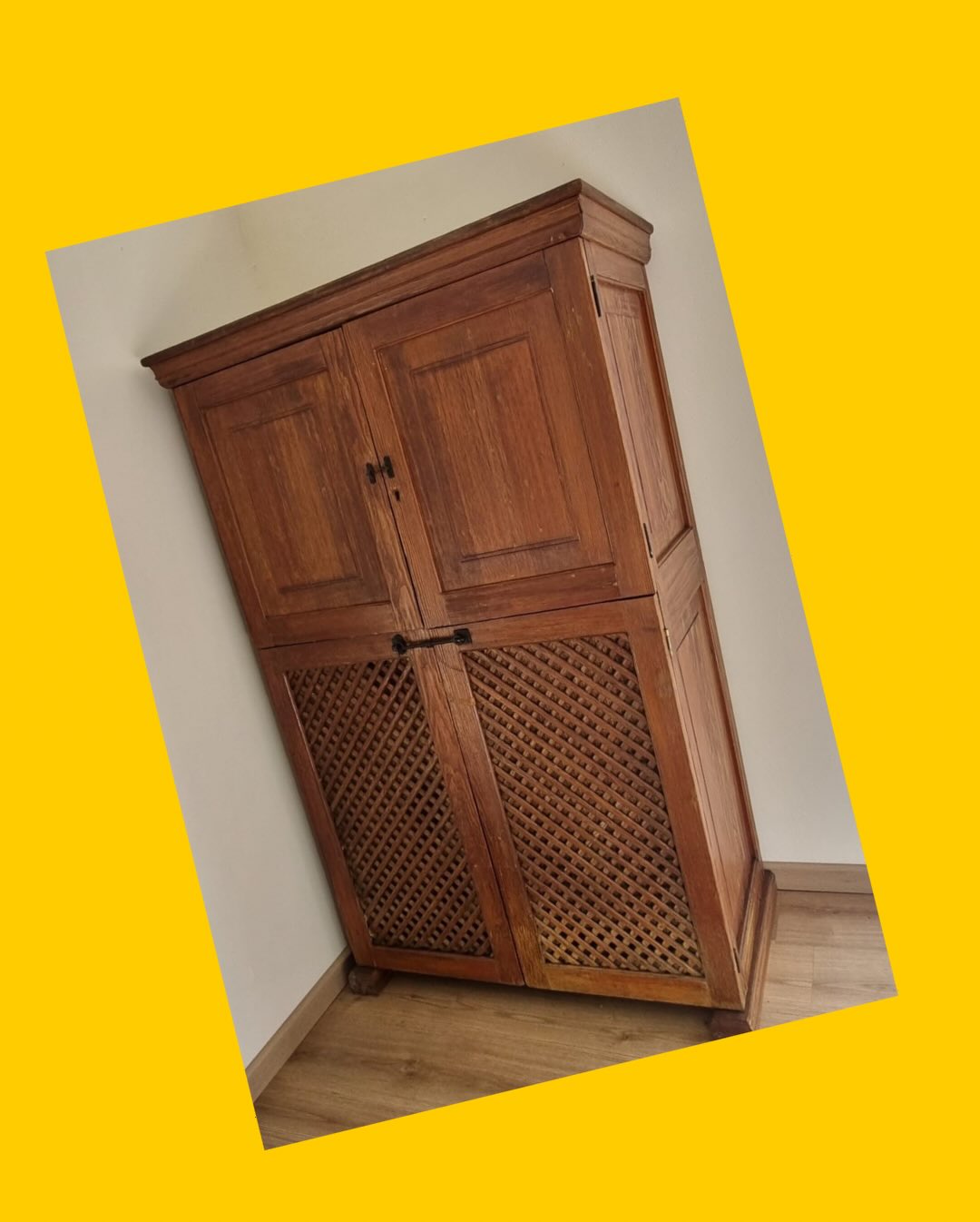 Mueble bar de madera