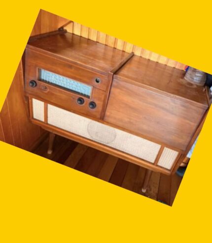 Mueble radio