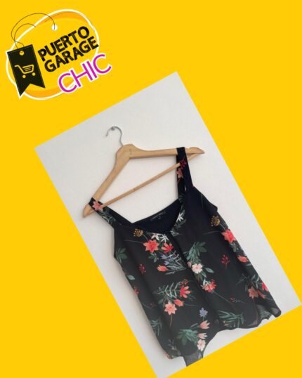 Polera sin mangas floral Basement