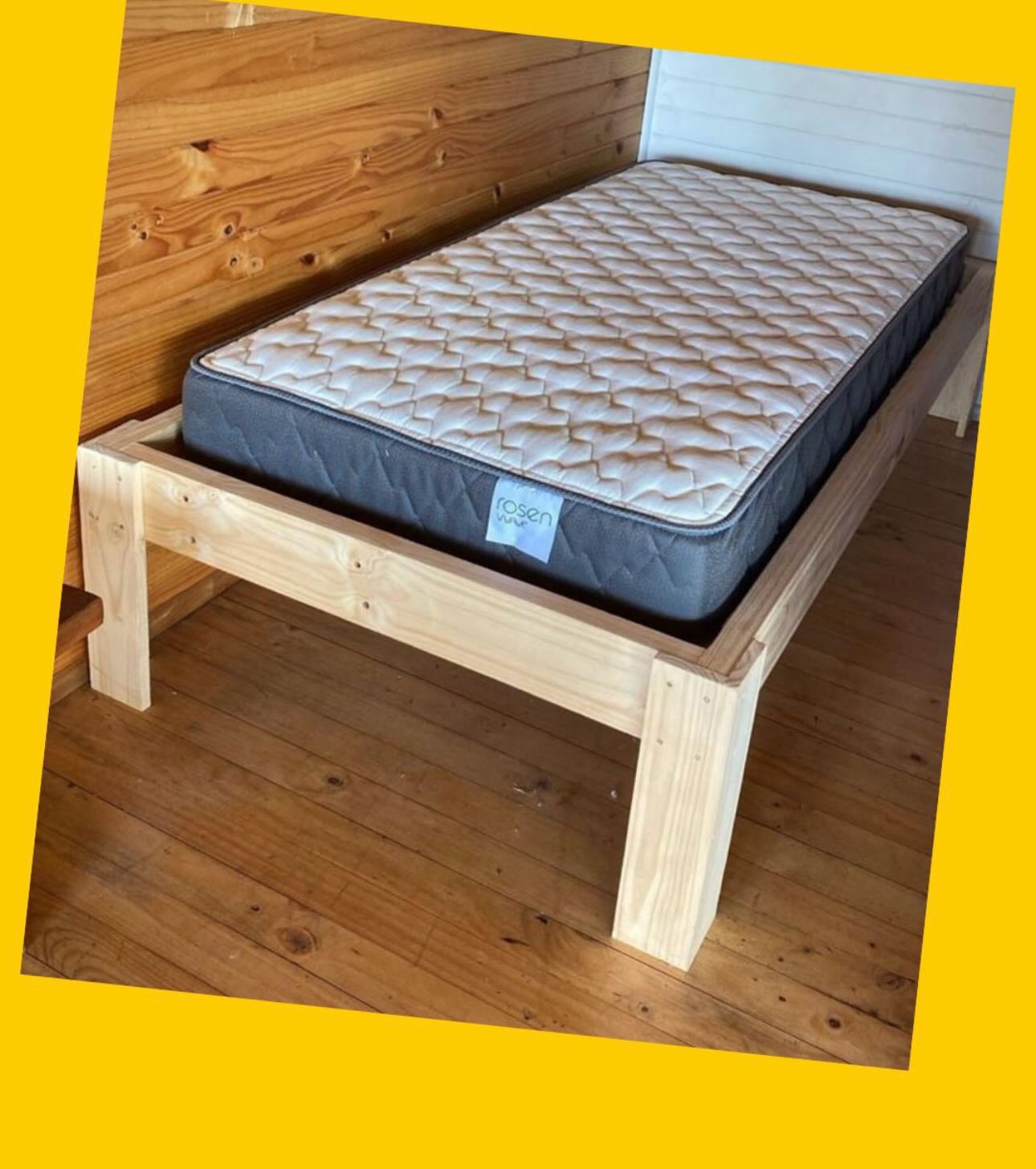 Cama de 1 plaza estructura de madera sin colchón