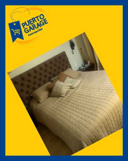 Cama king con respaldo, veladores, base y colchón
