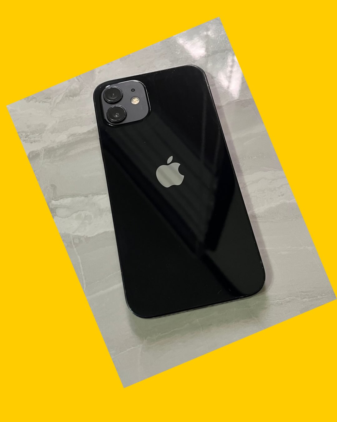 iPhone 12 64GB