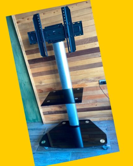 Soporte para televisor con repisas de vidrio DINON