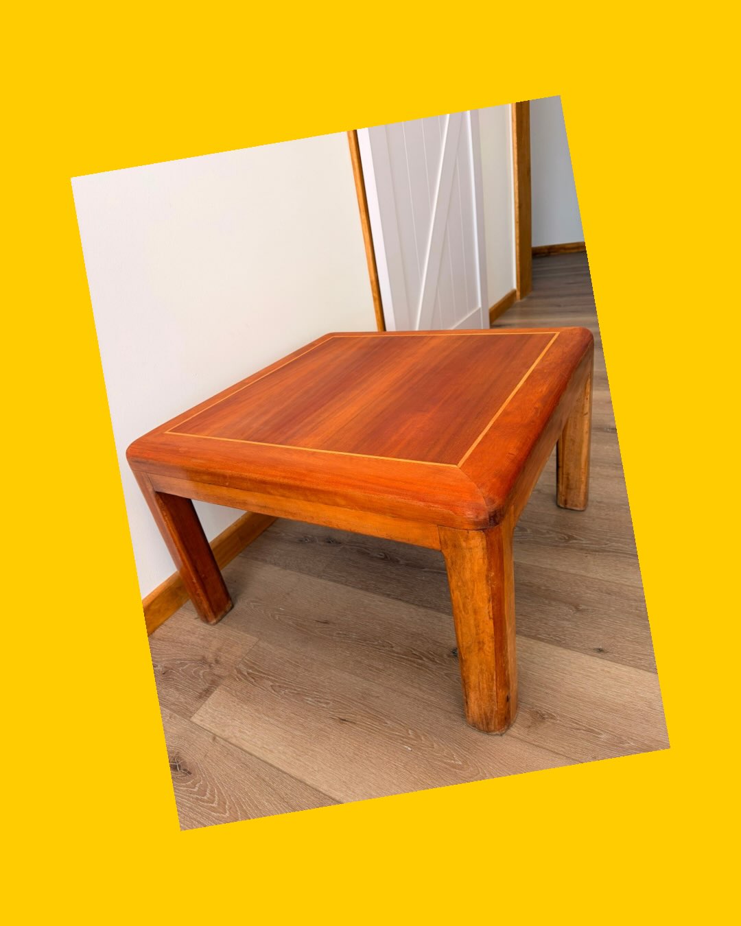 Mesa de madera para living