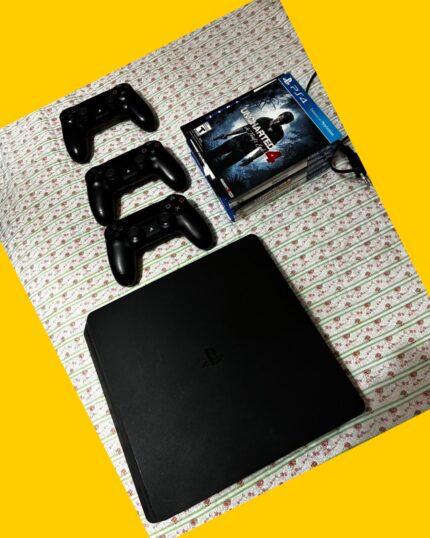 PlayStation 4 (con 3 controles y 8 juegos) 500 GB