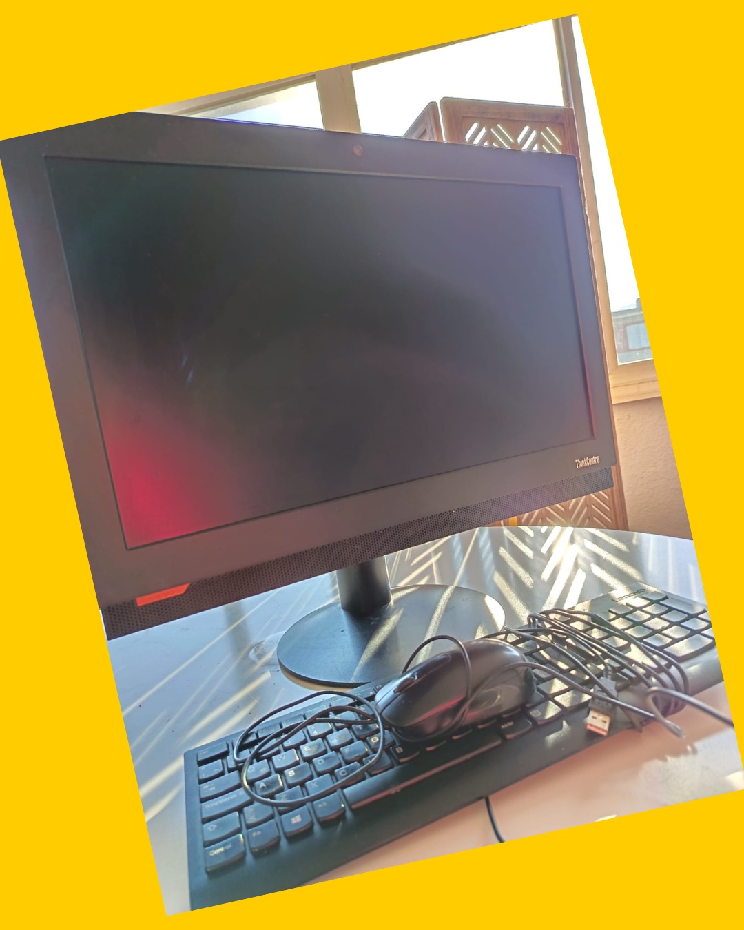 Computador de escritorio Lenovo m810z i5