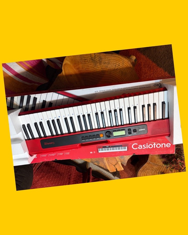 Teclado Casio CT-S200