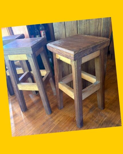 3 pisos de bar de madera
