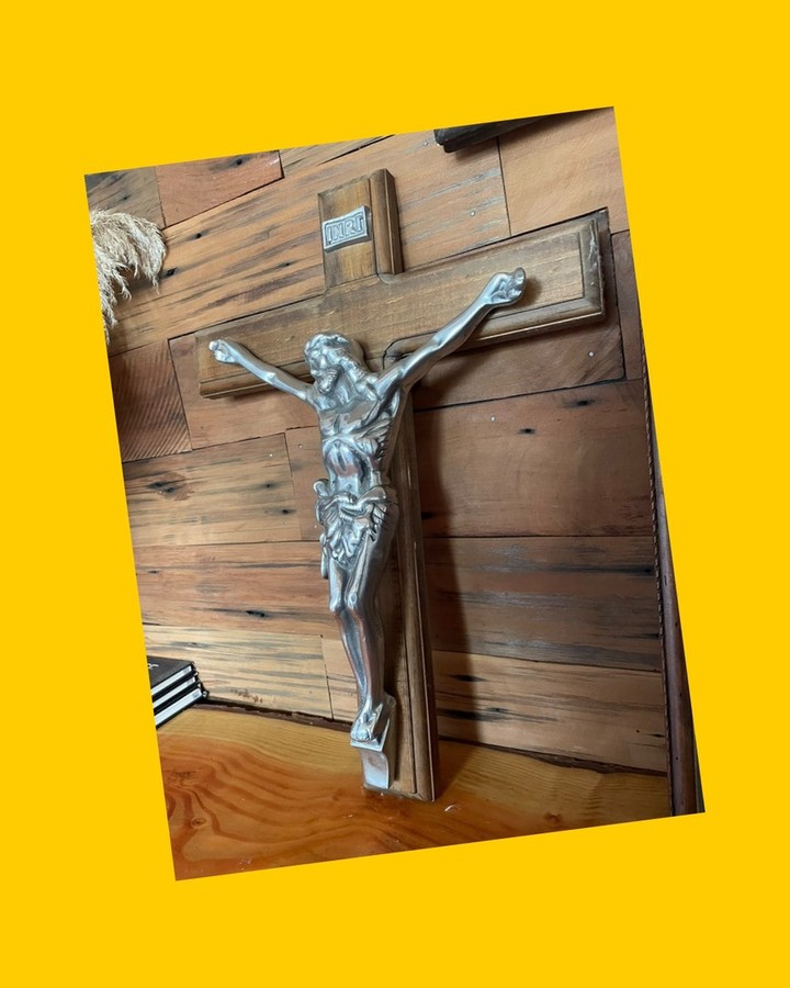 Crucifijo de pared