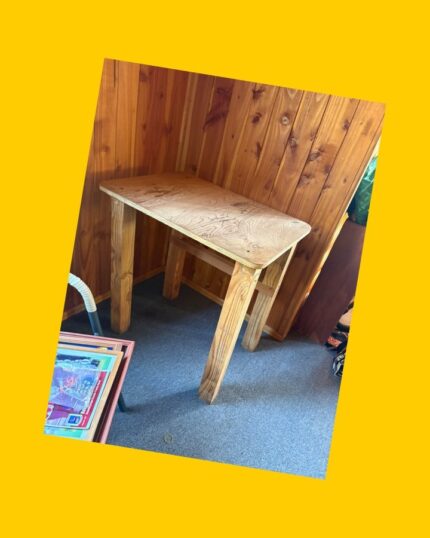 Escritorio de madera