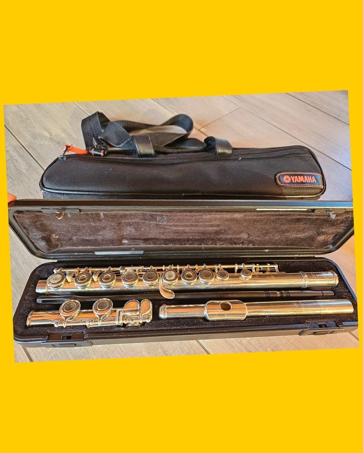 Flauta traversa con estuche Yamaha
