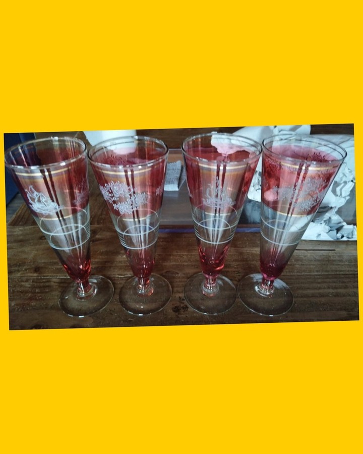 Set de 4 copas tipo flauta Cristalería Yungay