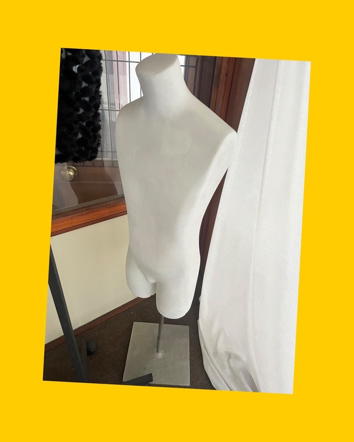 2 maniquí infantiles