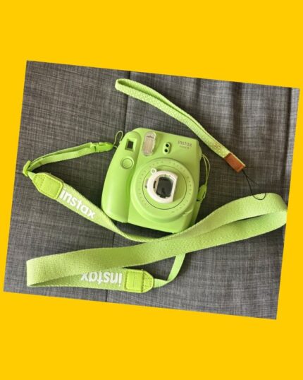 Cámara instantánea Instax mini 9
