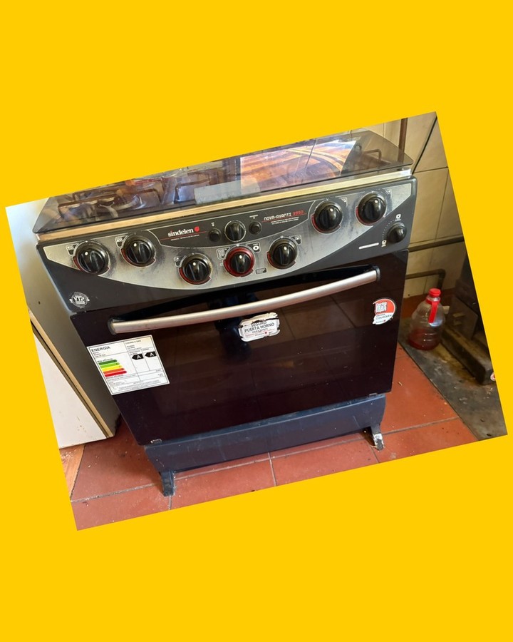 Cocina a gas con 6 quemadores Sindelen 9950